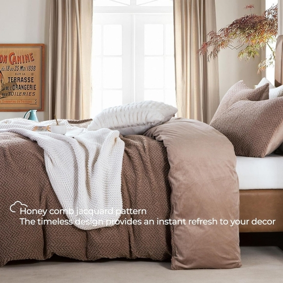 Mocha Duvet Set - Picture 2 of 5